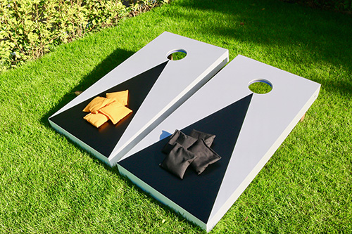 cornhole,outdoor-entertainment